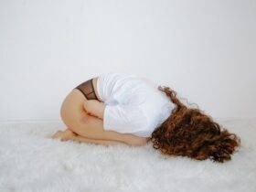 Les avantages des thérapies alternatives pour le traitement des douleurs menstruelles